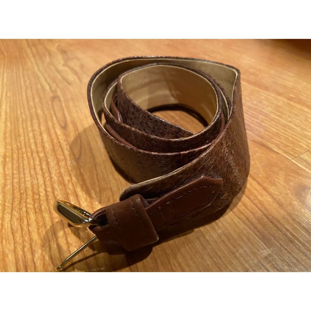 Ladies Vintage 1987 Salena's Collection Leather Brown Belt